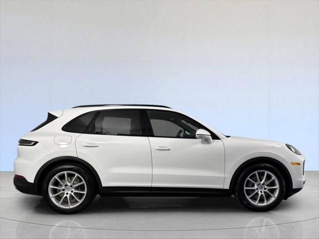 2024 Porsche Cayenne Unknown