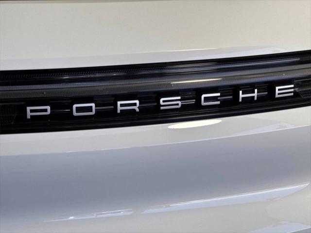 2024 Porsche Cayenne Unknown