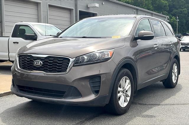 Used 2019 Kia Sorento LX with VIN 5XYPG4A35KG499661 for sale in Olive Branch, MS