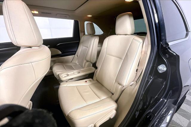 Used 2015 Toyota Highlander For Sale in Millington, TN