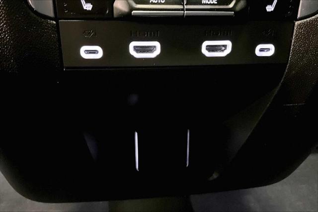 2023 Chevrolet Suburban 4WD High Country