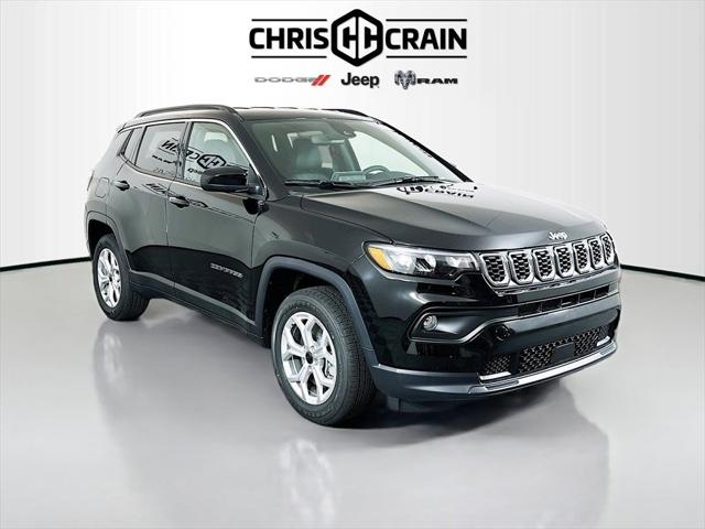 2025 Jeep Compass COMPASS LATITUDE 4X4