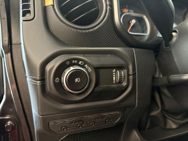 2025 Jeep Wrangler WRANGLER 4-DOOR RUBICON 392