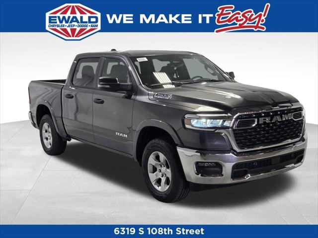 2025 RAM Ram 1500 RAM 1500 BIG HORN CREW CAB 4X4 57 BOX