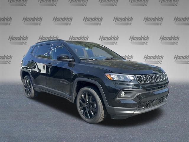 2025 Jeep Compass COMPASS LATITUDE 4X4