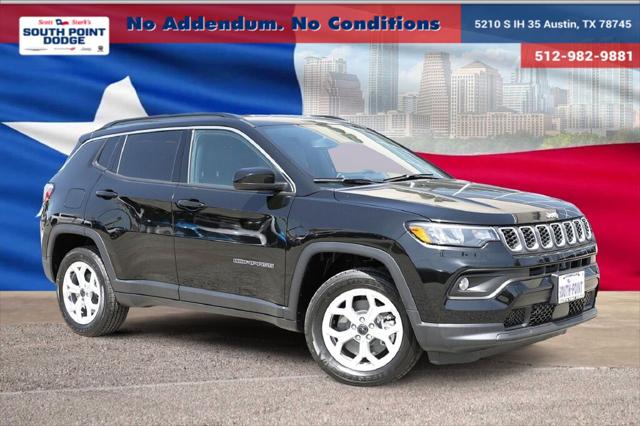 2025 Jeep Compass COMPASS LATITUDE 4X4