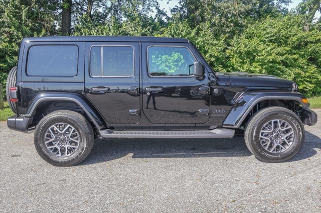 2025 Jeep Wrangler WRANGLER 4-DOOR SAHARA