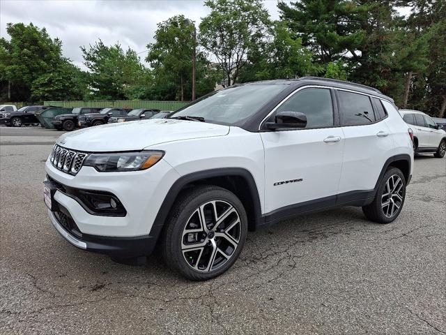 2025 Jeep Compass COMPASS LIMITED 4X4