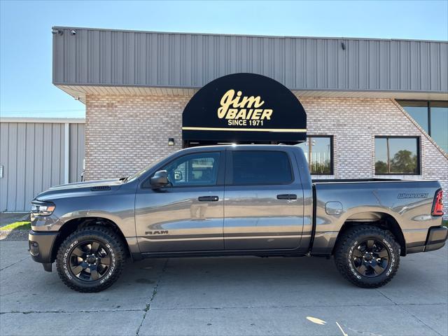2025 RAM Ram 1500 RAM 1500 WARLOCK CREW CAB 4X4 57 BOX