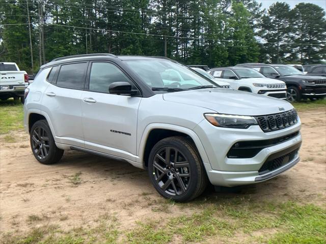2025 Jeep Compass COMPASS LIMITED 4X4