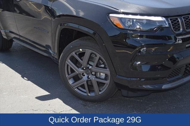 2025 Jeep Compass COMPASS LIMITED 4X4