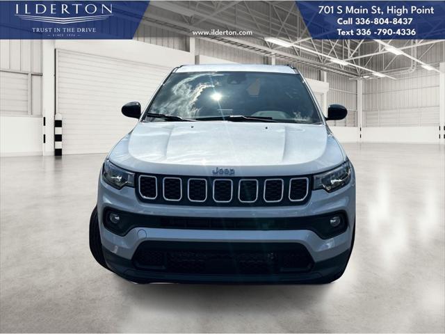 2025 Jeep Compass COMPASS LATITUDE 4X4