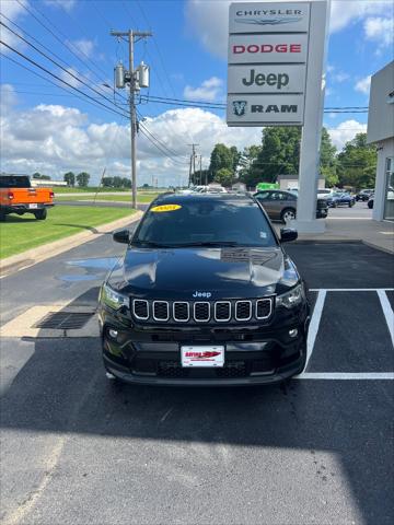 2025 Jeep Compass COMPASS LATITUDE 4X4
