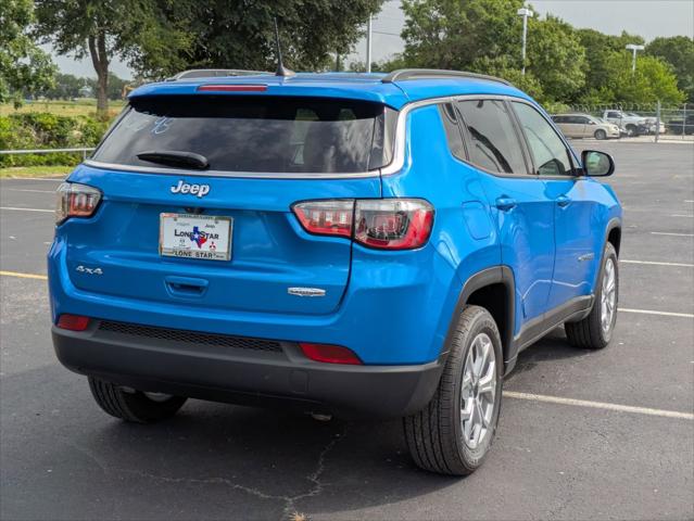 2025 Jeep Compass COMPASS LATITUDE 4X4