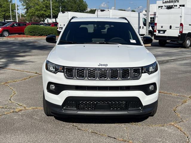 2025 Jeep Compass COMPASS LATITUDE 4X4