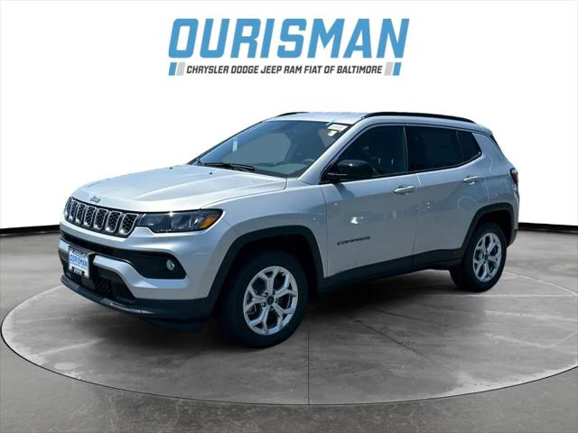 2025 Jeep Compass COMPASS LATITUDE 4X4