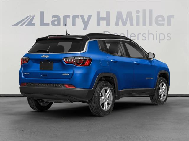 2025 Jeep Compass COMPASS LATITUDE 4X4