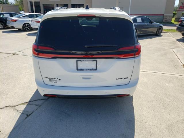 2025 Chrysler Pacifica PACIFICA LIMITED