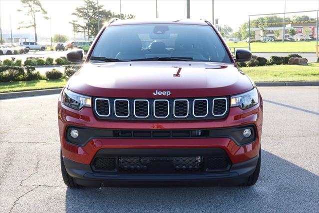 2025 Jeep Compass COMPASS LATITUDE 4X4