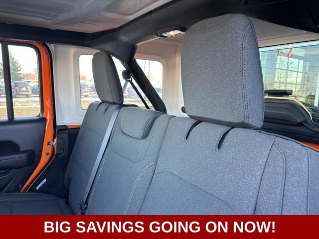 2025 Jeep Wrangler 4-Door Summit 4x4