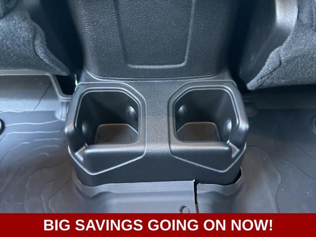 2025 Jeep Wrangler 4-Door Summit 4x4