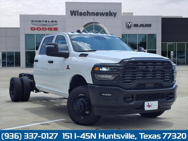 2025 RAM Ram 3500 Chassis Cab RAM 3500 TRADESMAN CREW CAB CHASSIS 4X4 60 CA