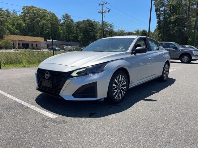2024 Nissan Altima SV FWD
