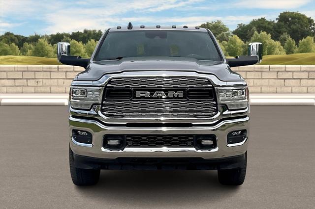 2022 RAM 3500 Limited Mega Cab 4x4 64 Box