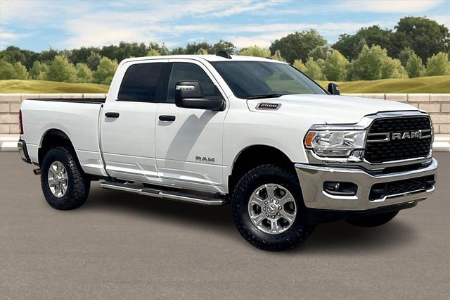 2023 RAM 2500 Big Horn Crew Cab 4x4 64 Box