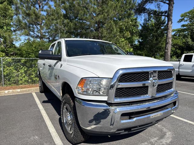 2017 RAM 2500 Tradesman Crew Cab 4x4 8 Box