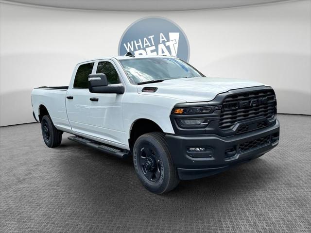 2025 RAM Ram 2500 RAM 2500 TRADESMAN CREW CAB 4X4 8 BOX