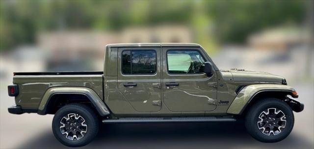 2025 Jeep Gladiator GLADIATOR SPORT S 4X4