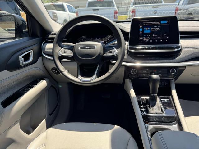 2022 Jeep Compass Latitude FWD