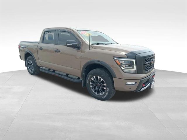 2021 Nissan TITAN Crew Cab PRO-4X 4x4