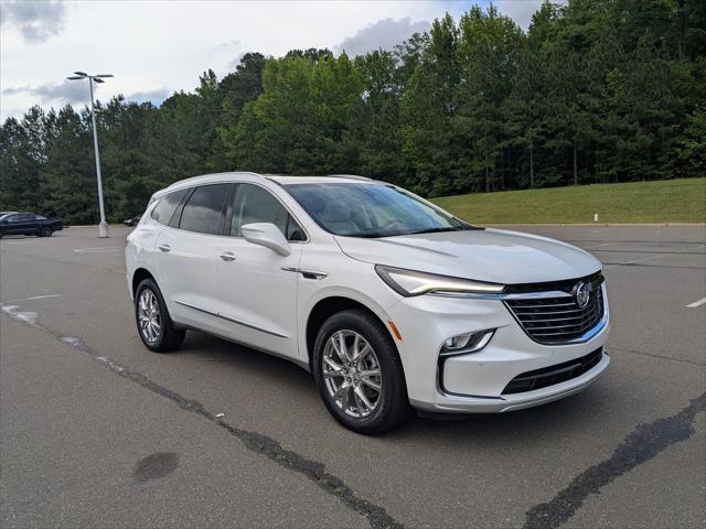 2022 Buick Enclave FWD Essence