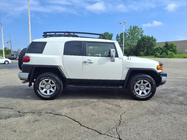 2014 Toyota FJ Cruiser Base