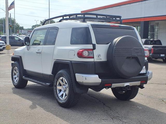 2014 Toyota FJ Cruiser Base