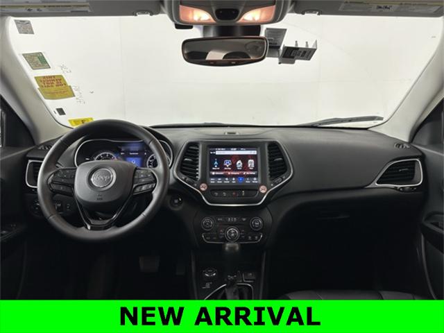 2023 Jeep Cherokee Altitude Lux 4x4
