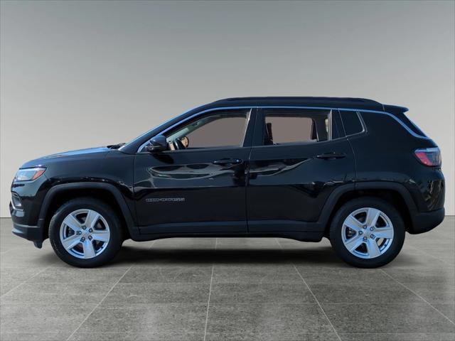 2022 Jeep Compass Latitude FWD