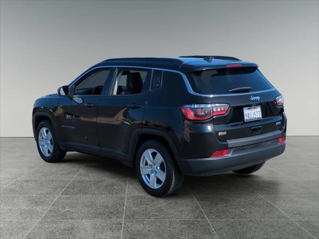 2022 Jeep Compass Latitude FWD