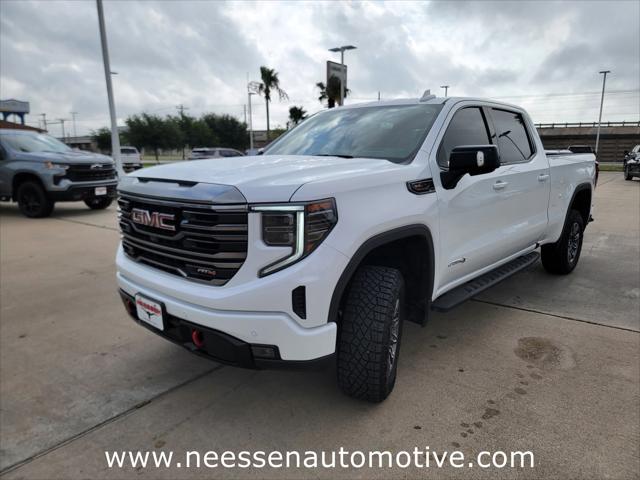 2024 GMC Sierra 1500 4WD Crew Cab Standard Box AT4