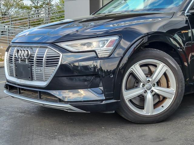 2019 Audi e-tron Premium Plus