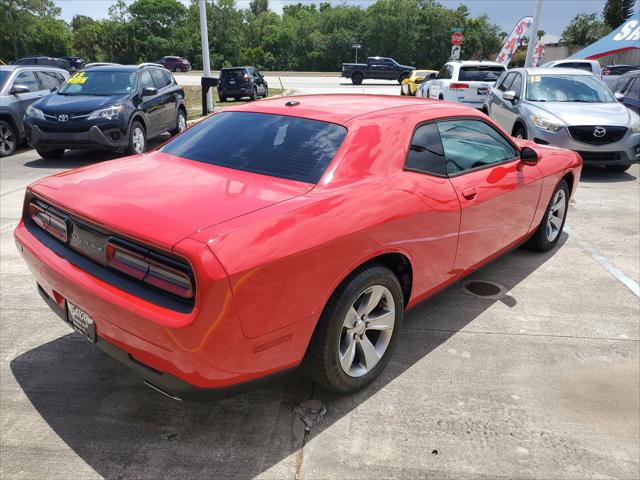 2015 Dodge Challenger SXT