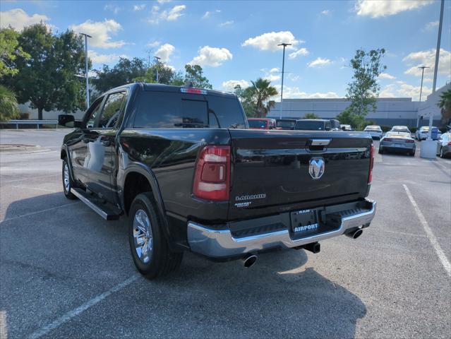 2022 RAM 1500 Laramie Crew Cab 4x2 57 Box