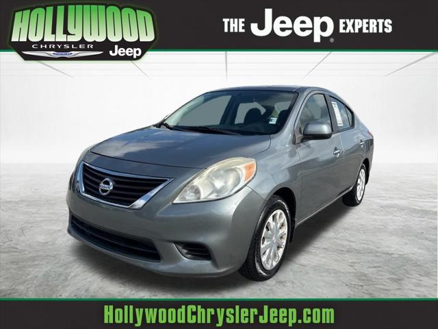 2013 Nissan Versa 1.6 SV