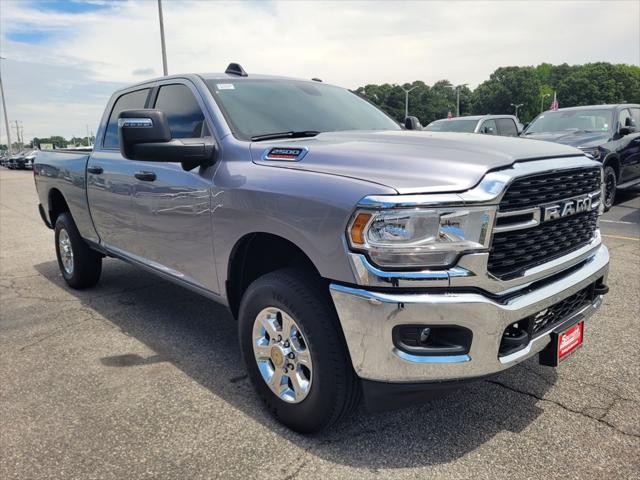 2024 RAM 2500 Big Horn Crew Cab 4x4 64 Box