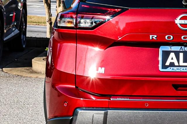 2025 Nissan Rogue SL FWD
