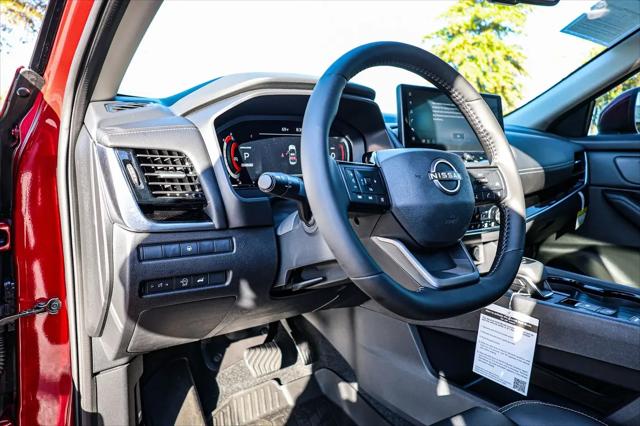 2025 Nissan Rogue SL FWD