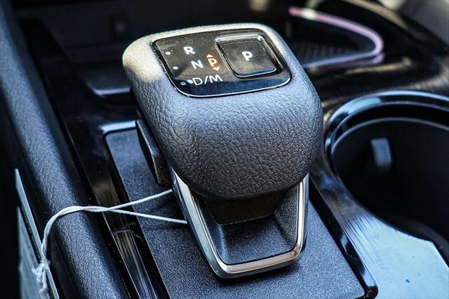 2025 Nissan Rogue SL FWD