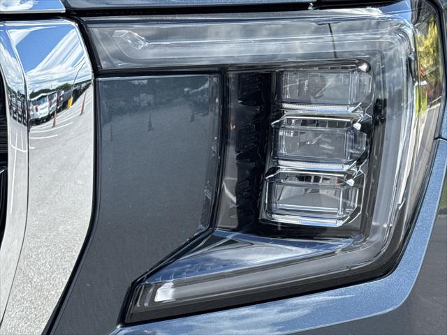 2021 GMC Yukon XL 4WD SLT